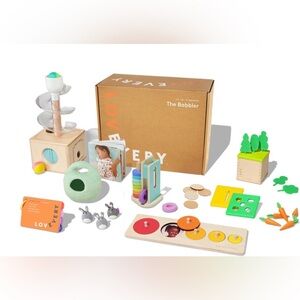 Lovevery Months 13, 14, 15, The Babbler Play Kit